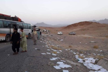 Фотография к новости: Ауғанстанда мина жарылып, автобустағы 34 адам қаза тапты