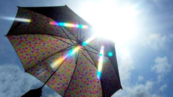 Фотография к новости: Еліміздің кейбір өңірінде күн қатты ысыса, енді бірінде найзағай ойнап, жаңбыр жауады