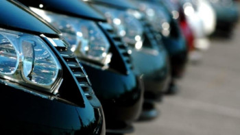 Фотография к новости: Мемлекеттік қызметкерлерге 2 жылға дейін шетел көліктерін мінуге тыйым салынады