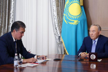 Фотография к новости: Елбасы Әсет Исекешевті қабылдады