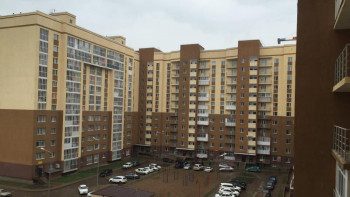 Фотография к новости: Елордалық полицейлер көпқабатты үйдегі адам өлімін тергеп жатыр