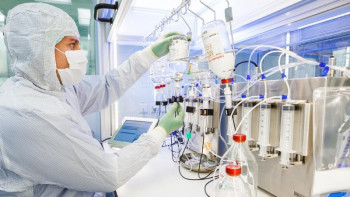 Фотография к новости: Қымбат онкологиялық дәрі-дәрмек науқастарға тегін берілетін болды 