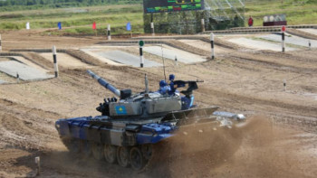 Фотография к новости: Қазақстандық танкшілер сайыста мәреге бірінші жетті