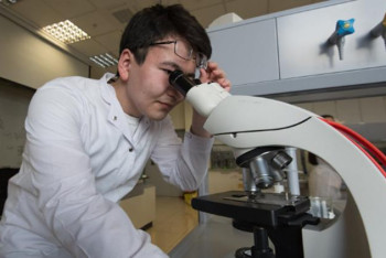 Фотография к новости: Елордада 12 елдің жас ғалымдары бас қосты 