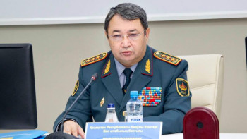 Фотография к новости: Бұрынғы қорғаныс министрі Арыстағы жарылысқа байланысты Қарулы күштер жүйесінен шығарылды