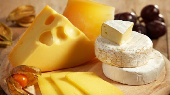 Фотография к новости: Дәрігер-диетолог денсаулыққа қауіпті ірімшік түрлерін атады