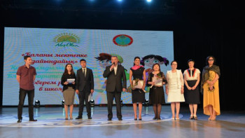 Фотография к новости: Елордада «Баланы мектепке дайындайық» акциясы басталды