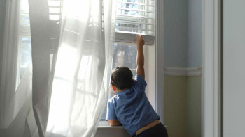 Фотография к новости: ТЖК балаларды қараусыз қалдырмауды сұрады