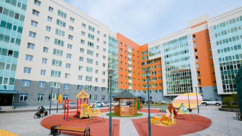 Фотография к новости: Елордада тұрғын үйден өрт шығып, 14 адам құтқарылды﻿ 