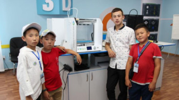 Фотография к новости: Моңғолиядан келген балалар Павлодарды аралады