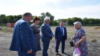 Фотография к новости: Сенаторлар «Ауыл – ел бесігі» бағдарламасының орындалу барысымен танысты