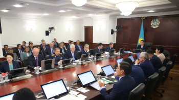 Фотография к новости: Үкімет басшысы халықтың әл-ауқатын арттыру жұмыстарын жалғастыруды тапсырды 