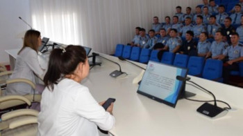 Фотография к новости: Ақмола облысында патрульдік полиция қызметкерлері ЖКО-дан зардап шеккендерге алғашқы көмек көрсетпек