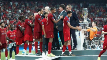 Фотография к новости: ﻿Президент УЕФА Суперкубогін марапаттауға қатысқан қазақстандық "Ник Вуйчичке" қолдау білдірді 