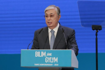 Фотография к новости: Мемлекет басшысы тәрбиешілердің жұмысын сынға алды