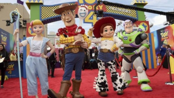 Фотография к новости: Disney-дің тағы бір фильмі прокатта млрд доллардан астам жинады