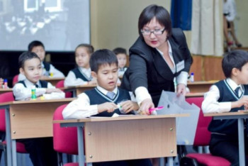 Фотография к новости: Тоқаев: Білім беру жүйесі жаңа реалияларға тез бейімделуді қажет етеді