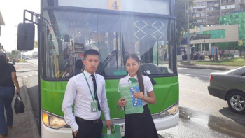 Фотография к новости: ХҚКО қызметкерлері қоғамдық көлікте қызмет көрсетті