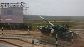 Фотография к новости: Қазақстандықтар «танк биатлоны» финалында «алтын» үшін күреседі