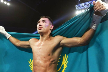 Фотография к новости: Отандық боксшы Жәнібек Әлімханұлы әлемдік рейтингте жоғарылады