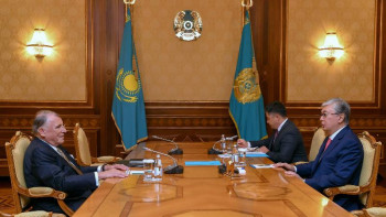 Фотография к новости: Тоқаев «Бәйтерек» акционерлік қоғамының тәуелсіз директорын қабылдады