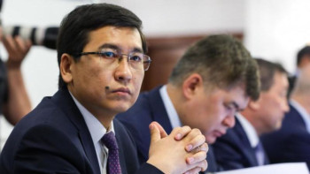 Фотография к новости: Білім министрі ЖОО ректорларын тағайындау тәртібінің өзгеруіне қатысты пікір білдірді