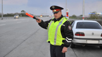 Фотография к новости: Жол полициясына "таяқтары" қайтарылуы мүмкін