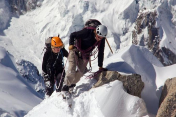 Фотография к новости: Тұрғымбаев жоғалған альпинистердің нақты орнын анықтау қиын екенін айтты