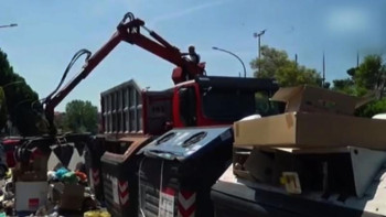 Фотография к новости: Рим қоқысқа батып барады