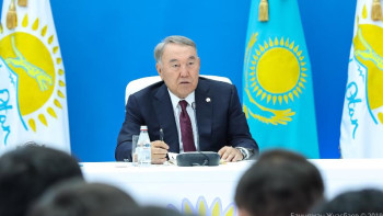 Фотография к новости: Елбасы шенеуніктерге: Халықпен кездесіп, оларды тыңдаңыздар