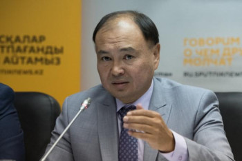 Фотография к новости: Билік партиясының өзгеруге ынтасы бар – Ерлан Саиров