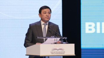 Фотография к новости: Елорда мектептеріне 200 мұғалім қажет – Алтай Көлгінов