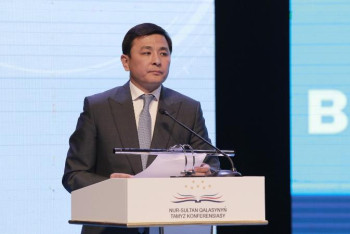 Фотография к новости: Елорда мектептеріне 200 мұғалім қажет – Алтай Көлгінов