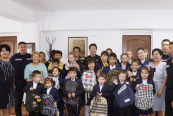 Фотография к новости: Алматылық құтқарушылар «Мектепке жол» акциясына қатысты