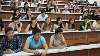 Фотография к новости: Білім министрлігі талапкерлерге алданып қалмаңыздар деп ескертеді