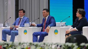 Фотография к новости: Ертіс өңірінде көпбалалы отбасылардың балаларын тегін тағаммен қамтуға 722,3 млн теңге бөлінді