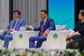 Фотография к новости: Ертіс өңірінде көпбалалы отбасылардың балаларын тегін тағаммен қамтуға 722,3 млн теңге бөлінді