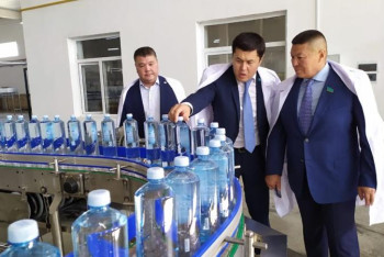 Фотография к новости: Отандық экспортты жоғары салықтан қорғауымыз қажет – Бақытбек Смағұл