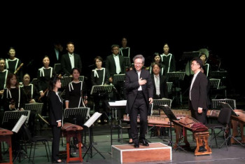 Фотография к новости: Нұр-Сұлтанда Сеулден келген оркестрдің концерті өтті