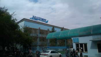 Фотография к новости: Азаматтық авиация академиясының лицензиясы тоқтатылды