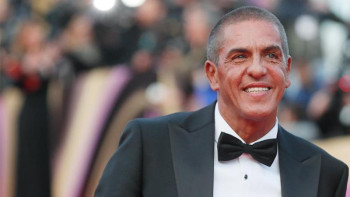 Фотография к новости: "Такси" фильмінің жұлдызы Абайдың өлеңін оқып, эстафетаны GGG-ге тапсырды 