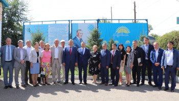 Фотография к новости: Сенатор Жарма ауданының тұрғындарымен кездесті