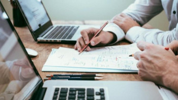 Фотография к новости: Елімізде 830 мыңнан астам электрондық еңбек шарттары тіркелген