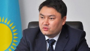 Фотография к новости: БҒМ жауапты хатшысы 48 млн теңге жымқырды деген күдікке ілінді 