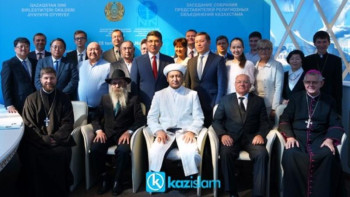 Фотография к новости: Елордада діни бірлестіктердің өкілдері бас қосты