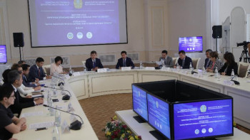 Фотография к новости: МСЖ-ны тестілеуден өткізуге республикалық бюджеттен 2,3 млрд теңге бөлінді – министр