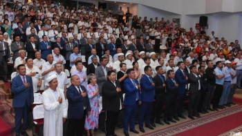 Фотография к новости: Түркістандықтар Контитуция күнін атап өтті