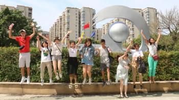 Фотография к новости: Қытайдағы турға шыққан оқушылар 2 қаланы аралады