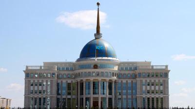 Мемлекет басшысы қазақстандықтарды Конституция күнімен құттықтады