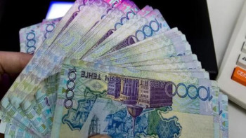 Фотография к новости: Елорда әкімі мен оның орынбасарлары қанша жалақы алатыны белгілі болды